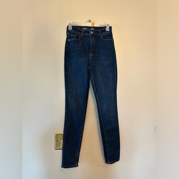 Women's Rockstar Super-Skinny With 360 Stretch 2 NWOT - Picture 2 of 4